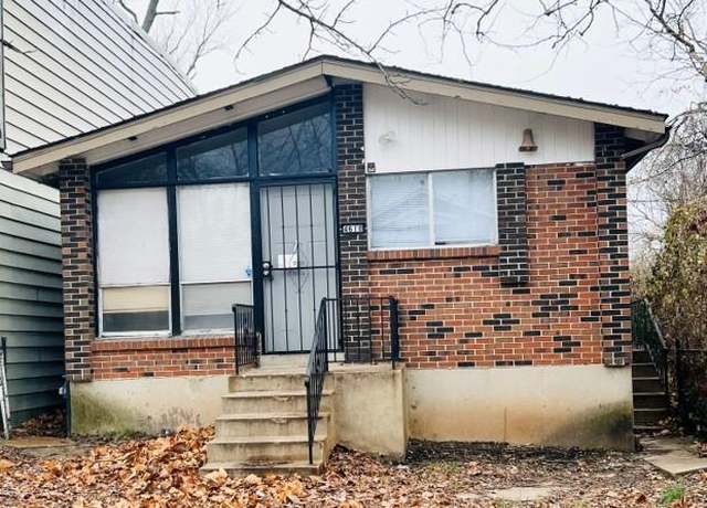 Property at 4610 Lexington Ave, St Louis, MO 63115, 3 beds, 1.5 baths