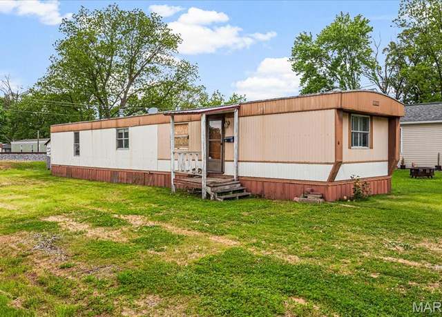 Property at 6 N Railroad St, Freeburg, IL 62243