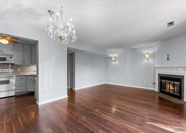 Property at 1436 Peacock Ln, St Louis, MO 63144, 2 beds, 1 bath