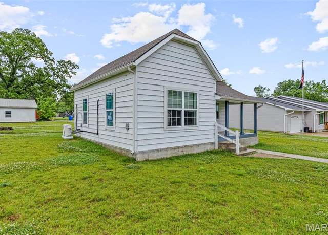 Property at 101 N Waller St, Desloge, MO 63601, 2 beds, 1 bath