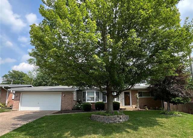Property at 1620 Jodphur Dr, Florissant, MO 63033, 3 beds, 3 baths
