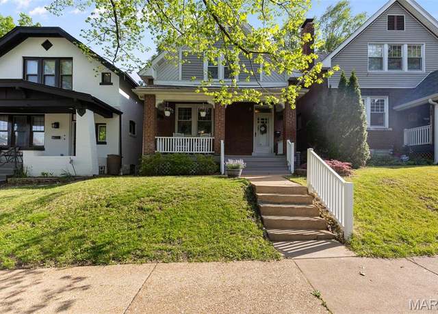 Property at 4050 Wyoming St, St Louis, MO 63116, 3 beds, 1.5 baths