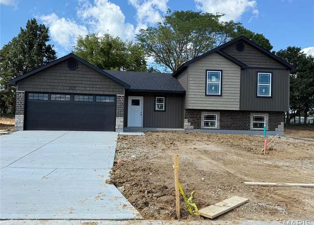 Property at 103 Peruque Creek Mnr, Wright City, MO 63390, 3 beds, 2 baths