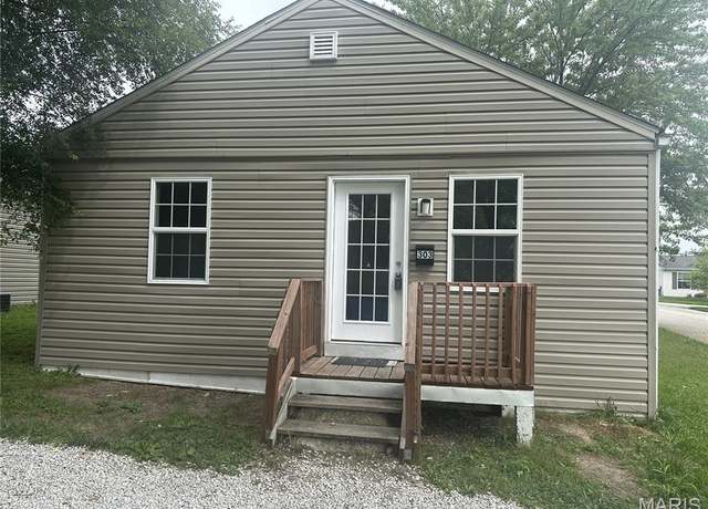 Property at 303 Howard Dr, Wentzville, MO 63385, 2 beds, 1 bath