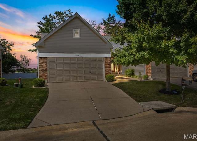 Property at 3808 Southern Manor Dr, Mehlville, MO 63125, 2 beds, 1 bath