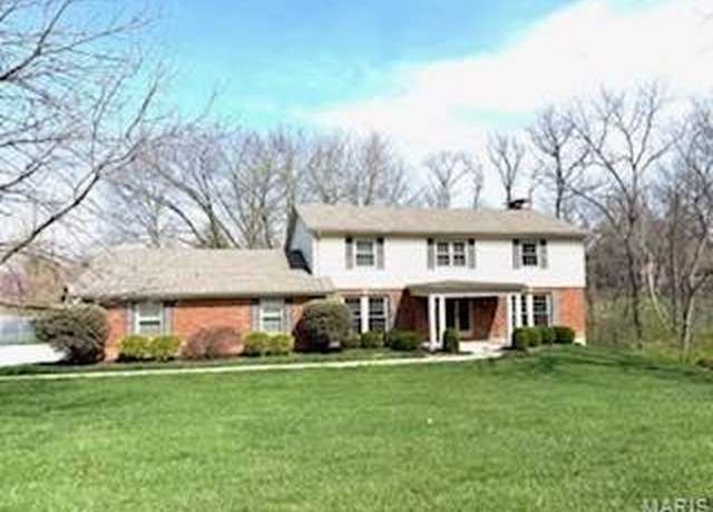 Property at 12511 Conway Holmes Cir, Creve Coeur, MO 63141, 4 beds, 3 baths