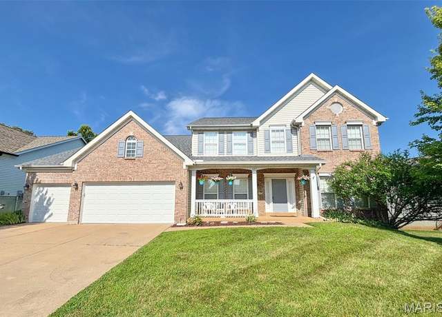 Property at 697 Grand View Ridge Ct, Eureka, MO 63025, 5 beds, 4.5 baths