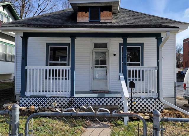 Property at 210 Magnolia Ave, Hannibal, MO 63401, 3 beds, 1 bath