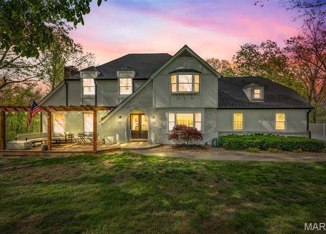 Property at 2179 Rock N Horse Farms Dr, Festus, MO 63028, 5 beds, 3.5 baths