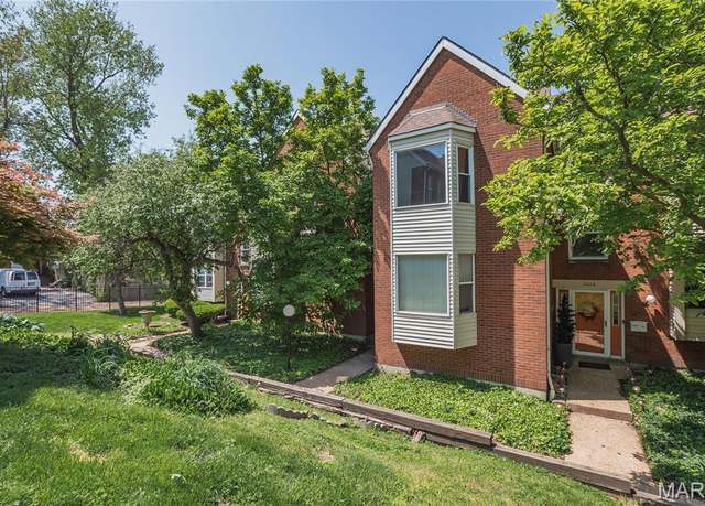 Property at 2622 Park Ave #2622, St Louis, MO 63104, 2 beds, 1.5 baths