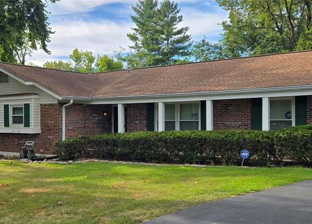 Property at 11039 Easy St, St Ann, MO 63074, 3 beds, 2 baths