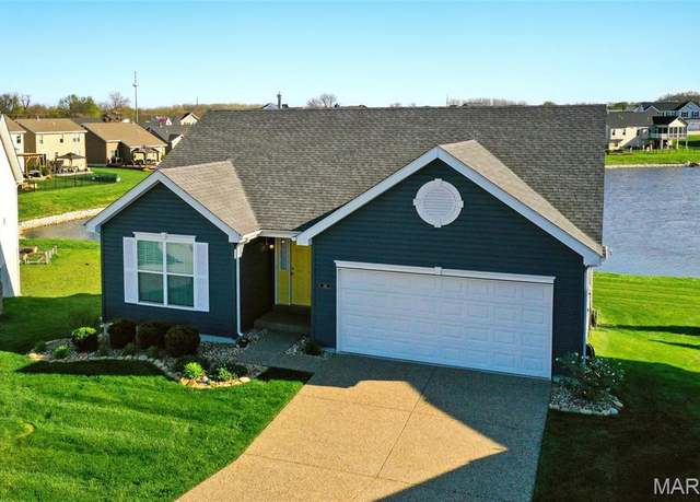 Property at 316 Palisades Ct, St Charles, MO 63301, 3 beds, 2.5 baths
