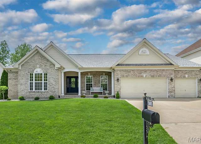Property at 3103 Brook Hollow Dr, O'fallon, MO 63366, 3 beds, 2.5 baths