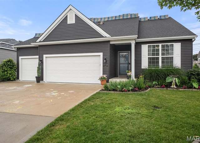 Property at 2107 Henley Woods Dr, Arnold, MO 63010, 4 beds, 3 baths