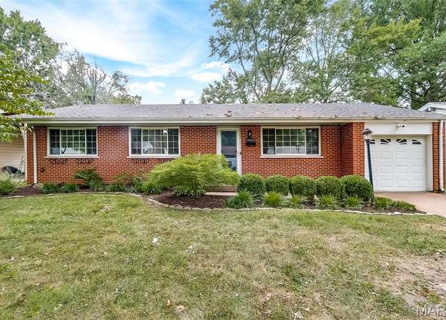Property at 1455 Burning Tree Dr, Florissant, MO 63033, 3 beds, 1.5 baths