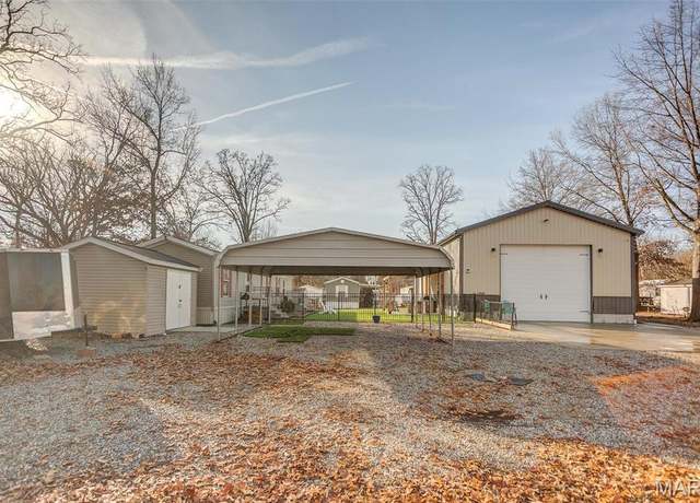 Property at 19508 Timber, Carlyle, IL 62231, 3 beds, 2 baths