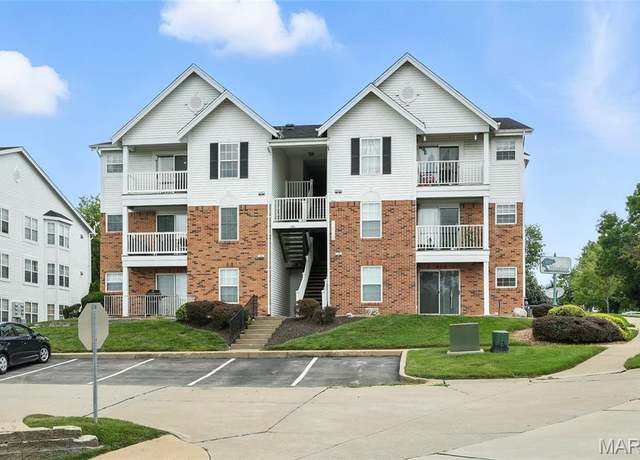 Property at 1209 Woodland Point Dr Unit K, St Louis, MO 63146, 2 beds, 2 baths