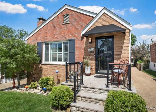Property at 5477 Marquette Ave, St Louis, MO 63139, 2 beds, 1 bath