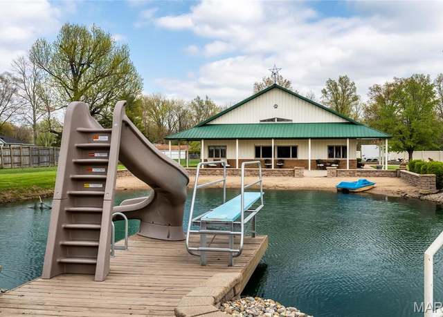 Property at 2878 Sunfield, Duquoin, IL 62832, 2 beds, 2 baths