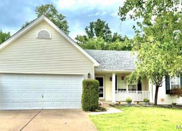 Property at 1096 Treeshade Dr, St Peters, MO 63376, 3 beds, 3 baths