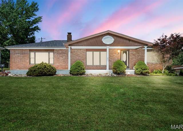 Property at 75 Country Life Dr, O'fallon, MO 63366, 2 beds, 2 baths
