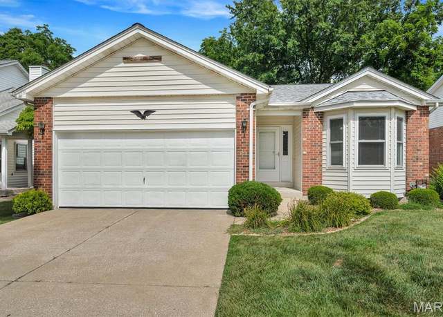 Property at 950 Du Pre Cir, St Peters, MO 63376, 2 beds, 2.5 baths