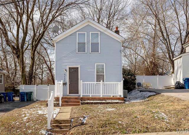 Property at 7122 Drury Ln, St Louis, MO 63143, 2 beds, 1 bath