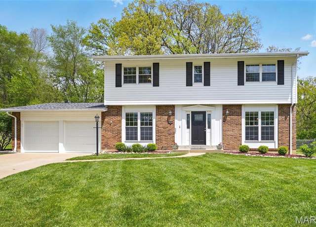 Property at 7827 Cassia Ct, St Louis, MO 63123, 4 beds, 2.5 baths