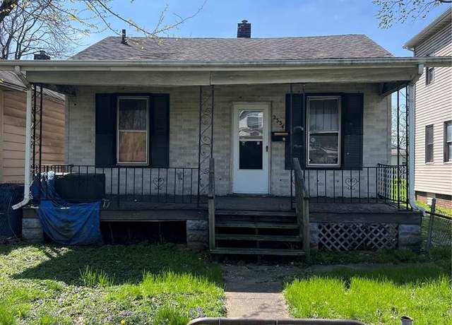 Property at 2334 E 24th St, Granite City, IL 62040, 3 beds, 1 bath