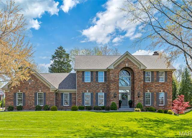Property at 1203 Grey Fox Run, Weldon Spring, MO 63304, 4 beds, 3.5 baths