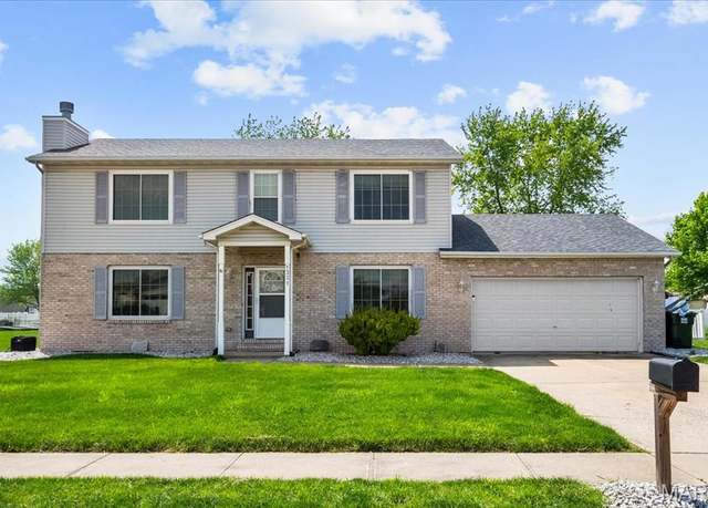 Property at 1321 Cody Dr, Waterloo, IL 62298, 5 beds, 2.5 baths