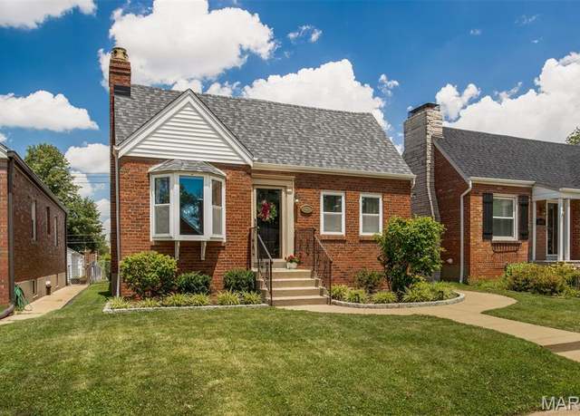 Property at 6035 Lansdowne Ave, St Louis, MO 63109, 2 beds, 2 baths