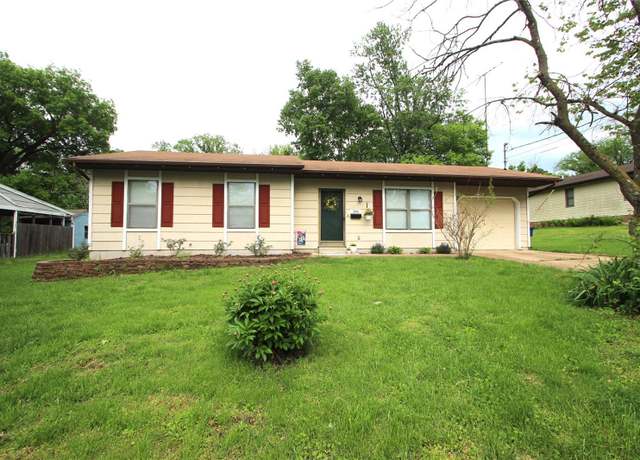 Property at 504 S Jefferson Ave, Union, MO 63084, 3 beds, 1.5 baths