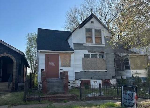 Property at 4877 Carter Ave, St Louis, MO 63115, 3 beds, 1 bath