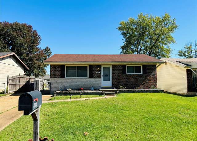 Property at 3281 Boca Raton Dr, Arnold, MO 63010, 2 beds, 1 bath