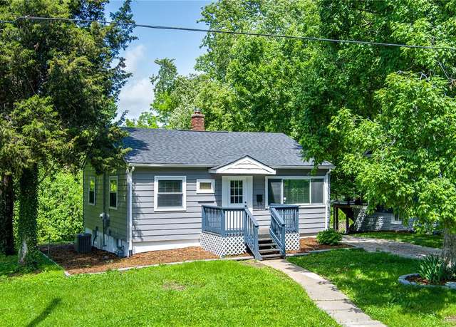 Property at 423 Home Ave, Edwardsville, IL 62025, 3 beds, 1 bath