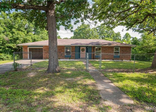 Property at 174 Bosa Dr, St Robert, MO 65584, 3 beds, 2 baths