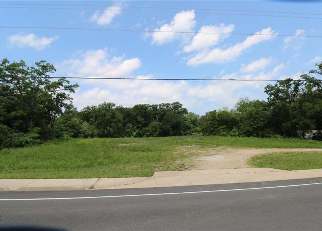 Property at 1019 E Springfield Rd, Sullivan, MO 63080