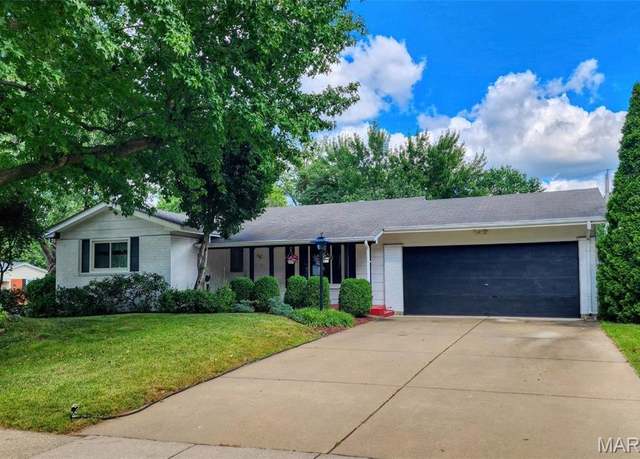 Property at 2980 Wellington Dr, Unincorporated, MO 63033, 3 beds, 2.5 baths
