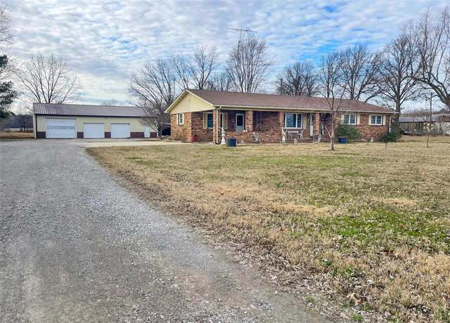 Property at 9667 State Highway 25 S, Dexter, MO 63841, 3 beds, 2 baths