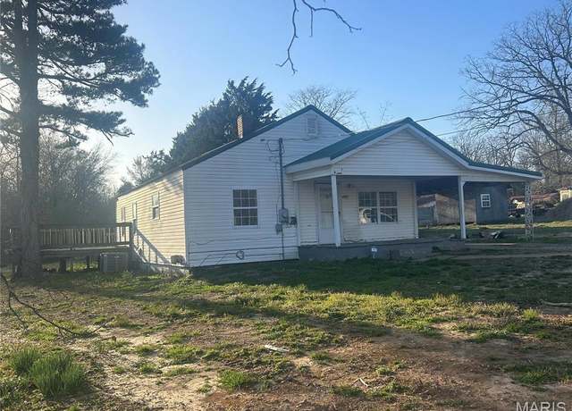 Property at 1487 County Road 467, Poplar Bluff, MO 63901, 3 beds, 1 bath
