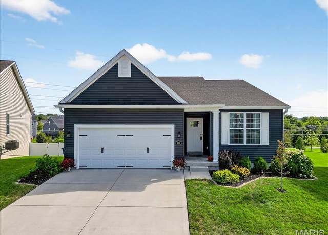 Property at 213 Dell View Dr, Arnold, MO 63010, 4 beds, 3 baths
