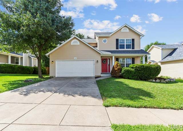 Property at 204 Ashford Oaks Dr, Wentzville, MO 63385, 4 beds, 2.5 baths
