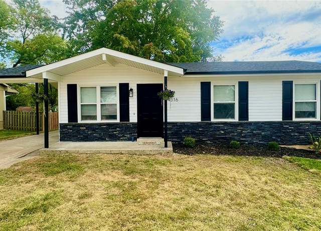 Property at 4316 Mcclay Rd, St Charles, MO 63304, 3 beds, 1.5 baths