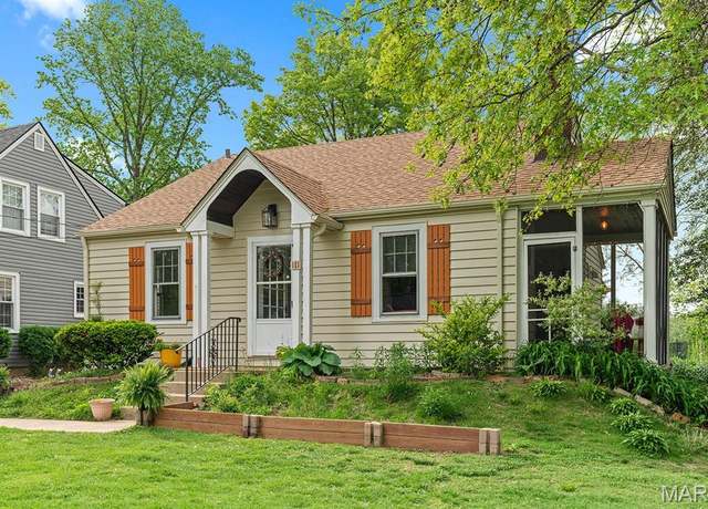 Property at 111 Central Ave, St Louis, MO 63119, 3 beds, 2 baths