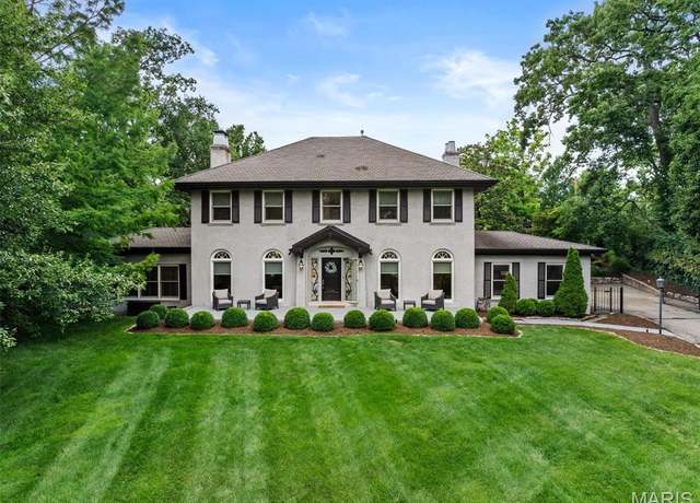 Property at 1259 Hampton Park Dr, Richmond Heights, MO 63117, 4 beds, 4.5 baths