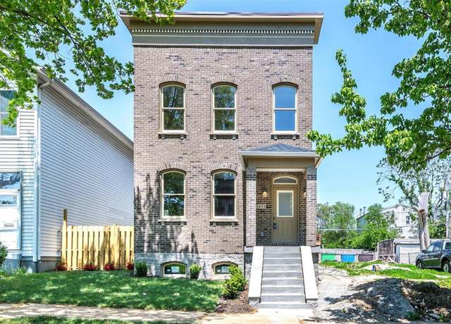 Property at 3337 Vista Ave, St Louis, MO 63104, 4 beds, 3.5 baths