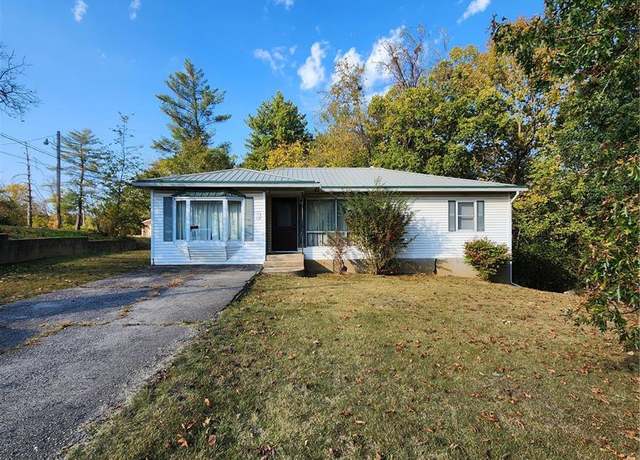 Property at 304 6th, Dixon, MO 65459, 3 beds, 1 bath