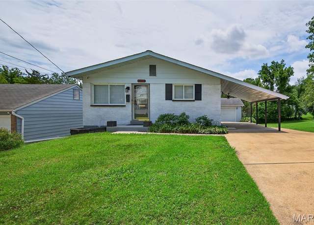 Property at 10564 Mert Ave, St Ann, MO 63074, 4 beds, 1.5 baths