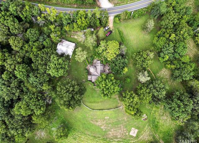 Property at 8646 State Road Ee, Dittmer, MO 63023, 3 beds, 2 baths